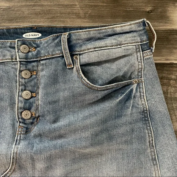 Old Navy jean skirt. - Picture 4 of 4